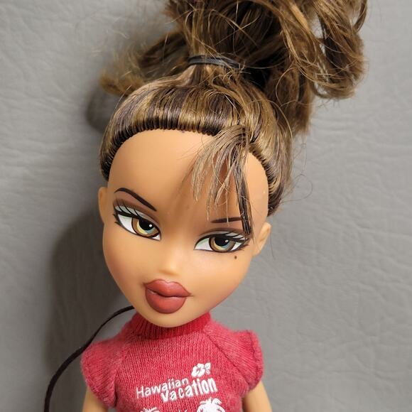 Bratz Sun-Kissed Summer Dylan™ Vtg Bratz Doll MGA Entertainment Sun Kissed Summer Yasmin Boyz Dylan Funk Out